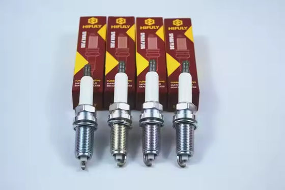 فولكسفاغن أودي سكودا oem ZFR5P-G 101905601B مكبس سيارات عالي الجودة ZFR5P-G 6893 مكبس إيريديوم