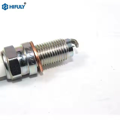 PFR6AC8G 97102 Car Spark Plugs Iridium Platinum Spark Plugs For BAIC BJ40 BJ80 Saab CC